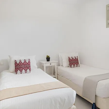 Luxury Mykonos Villa Zendo Private Pool 6 Bedrooms Sleeps 12 Kalafatis וילה *